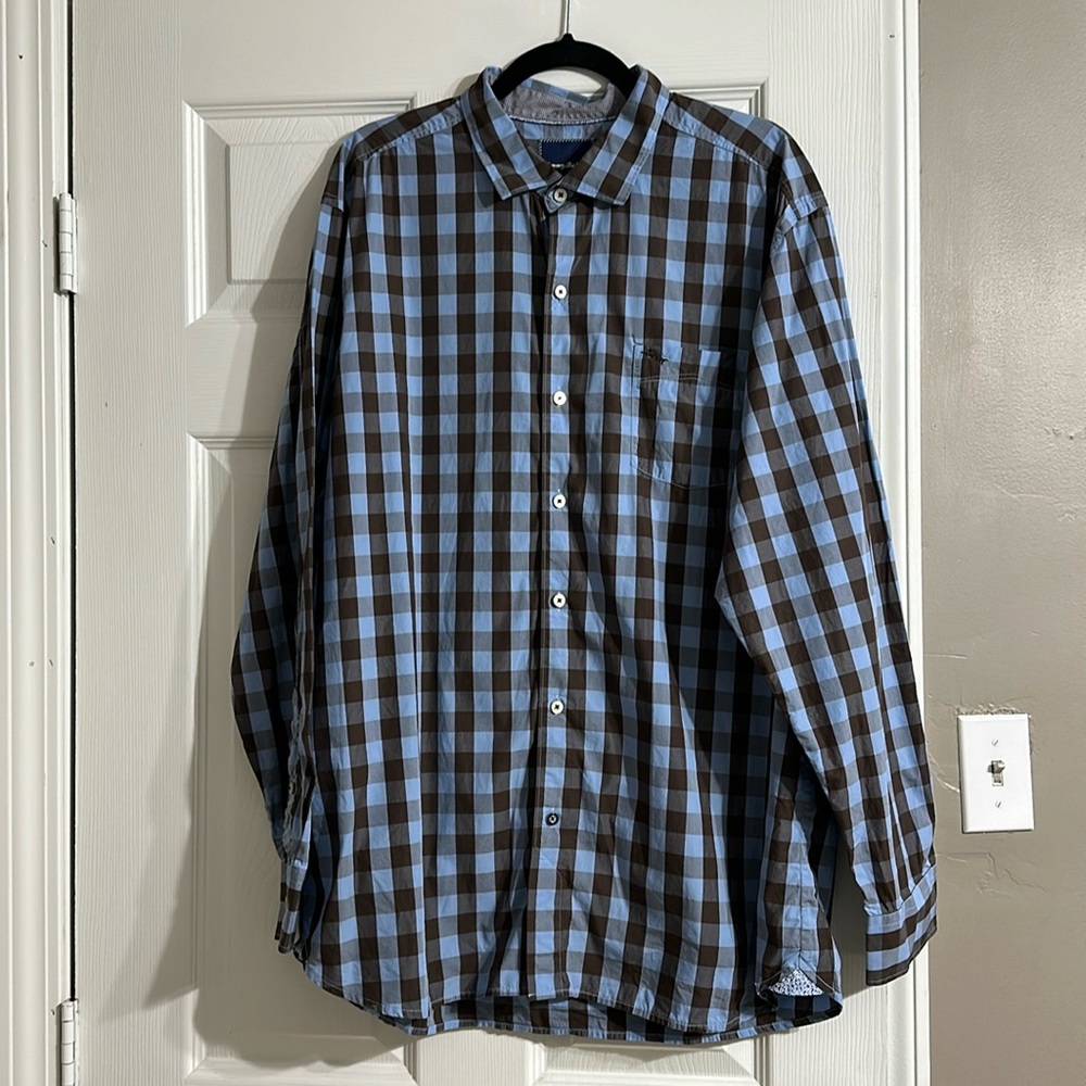 Tommy Bahama | Checkered XL button down